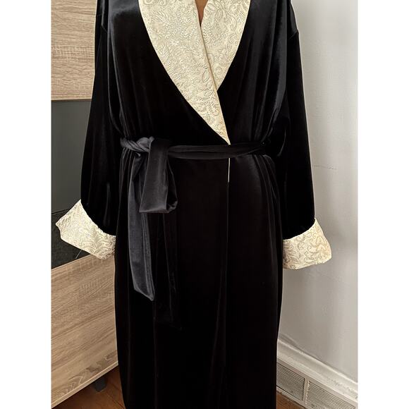 Natori Private Luxuries Sz L Velvet Robe Black Silk Maxi Luxury Elegant Glam - Picture 5 of 16